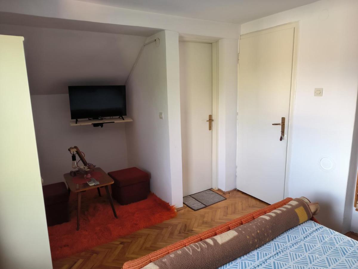Aventurin Rooms Slunj Εξωτερικό φωτογραφία